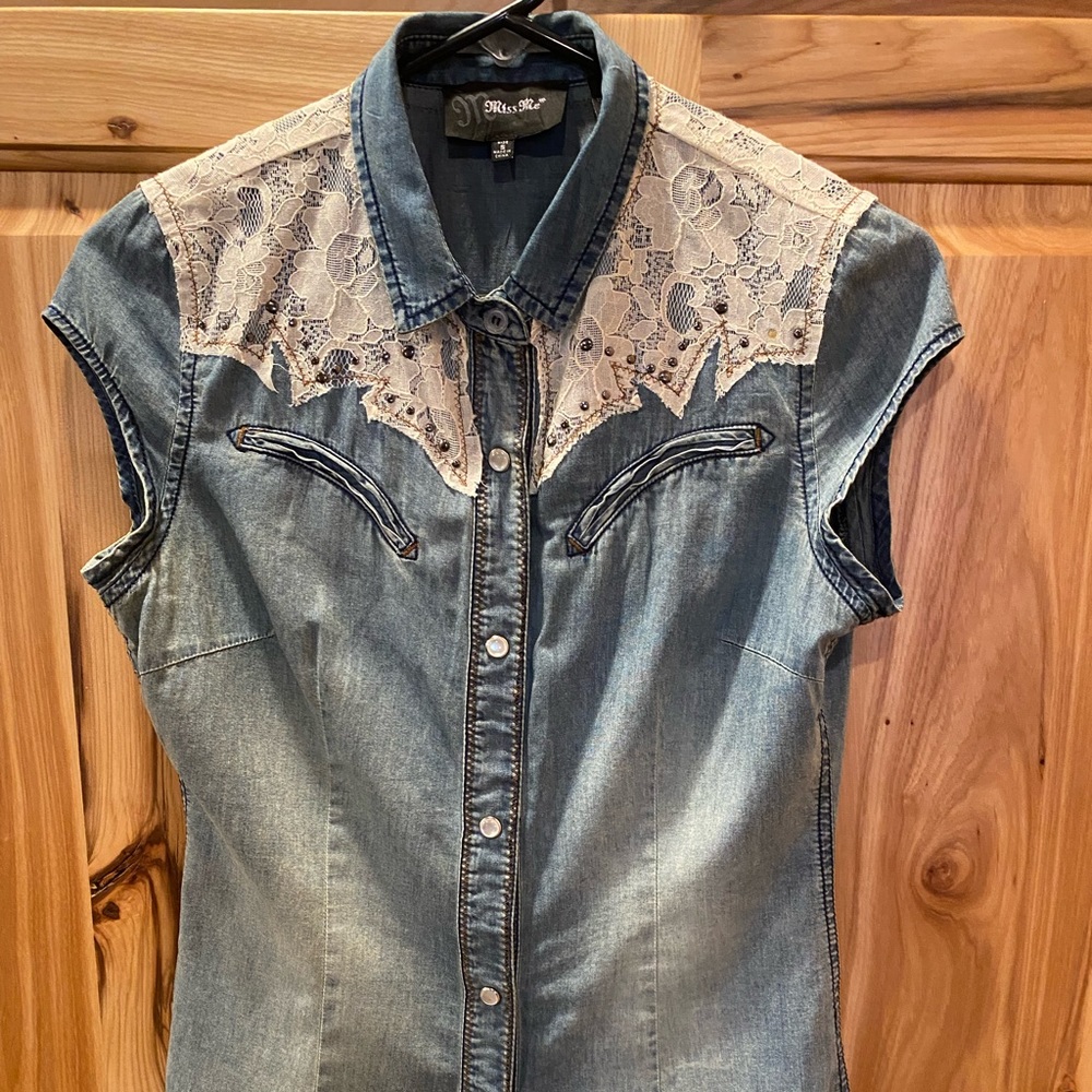 Miss Me Shirt Sleeve Western Shirt - Size S
